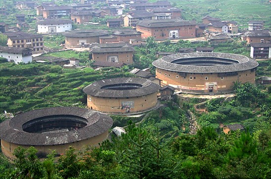 <font color='#000099'>武夷山、福州、泉州、廈門鼓浪嶼、土樓單飛7日</font>