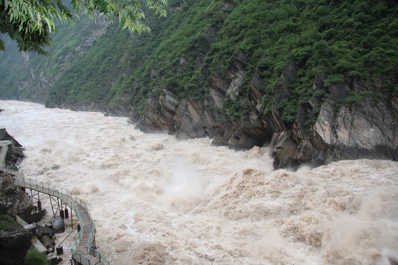 昆明、大理、麗江玉龍雪山、虎跳峽、香格里拉