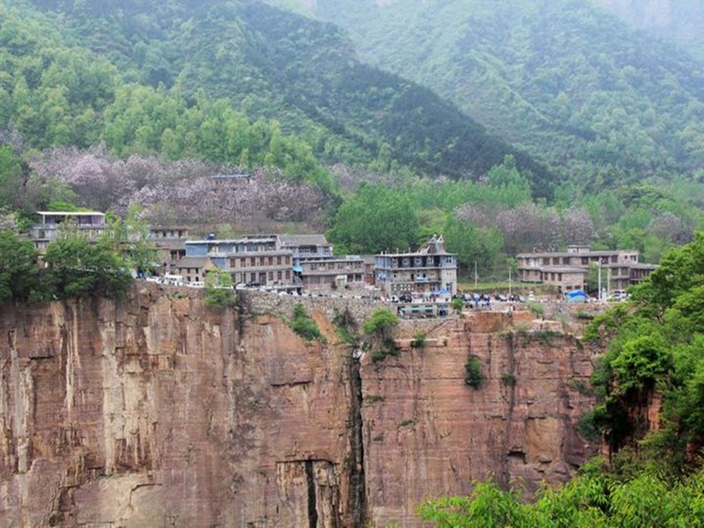 云臺(tái)山、紅石峽、郭亮村、萬(wàn)仙山雙臥 5日