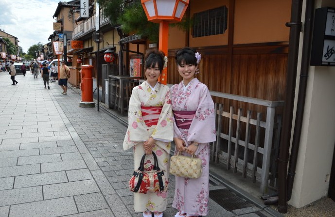 東京、箱根、大阪、京都、白川鄉(xiāng)、首爾、濟州