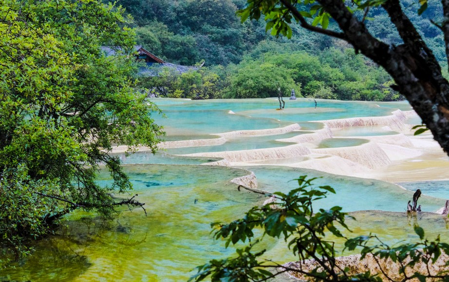 成都、九寨溝、黃龍、青城山、都江堰雙臥8天